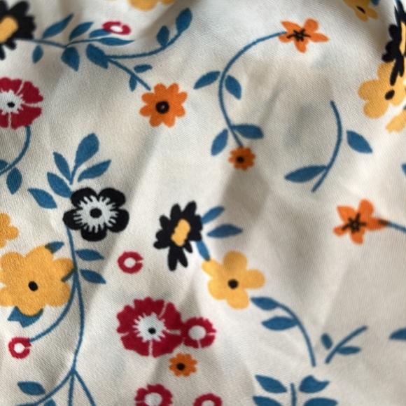 Backless crop top - Picture 2 of 3